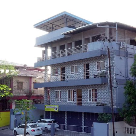 Hilton Garden Homestay ميناء بلير المظهر الخارجي الصورة